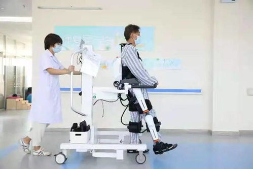 技术服务助力患者康复，重获站立新希望
